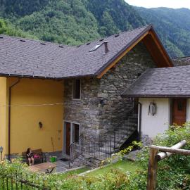 Erebia Appartamenti Vacanza, Hotel in Villadossola