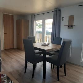 Mobil-home de charme dans les Landes, neuf, tout équipé