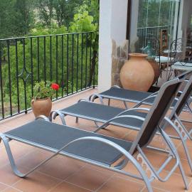 Apartamentos Turisticos Sanahuja, hotel in Valbona