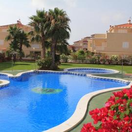 2 bedroom Duplex Apartment Playa Flamenca, hotel u gradu 'Orihuela Costa'