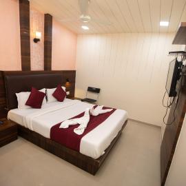 Hotel J D Residency