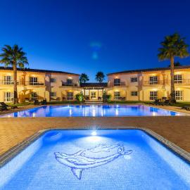 Atalaia Sol Aparthotel - tennis & heated pool in winter