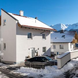 Chalet in Fiss near Ski Lifts