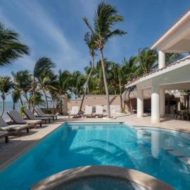 Mansion in Soliman Bay for 34 guests!