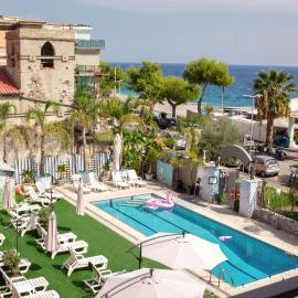 Taormina Hotel Calipso, hotel Mazzeóban