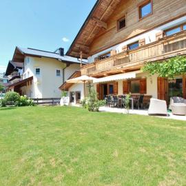 Chalet in Ellmau near Ski Lift โรงแรมในเอลล์เมา