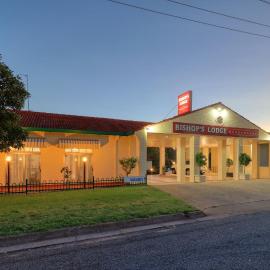 Bishops Lodge Narrandera, hotel em Narrandera