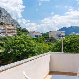 Beautiful Apartment In Duce With Wifi, hotel em Duće