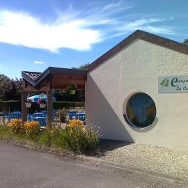 Camping Adults Only La Croix Badeau, хотел в Soulaines-Dhuys