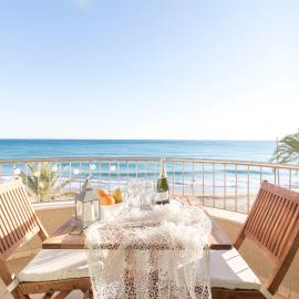 Respira, Mediterraneo 100% .Mandala apARTments
