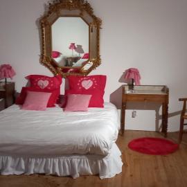 Les Demeures de la Laigne, hotel en Allas-Bocage