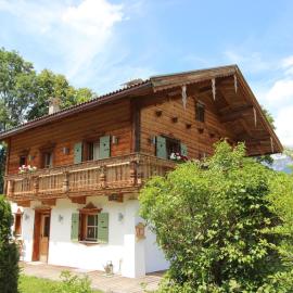 Chalet in Ellmau near Ski Slopes โรงแรมในเอลล์เมา