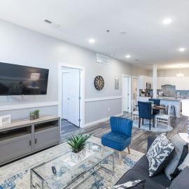 Sanctuary Co 204 Loft Downtown Johnson City、ジョンソンシティのホテル