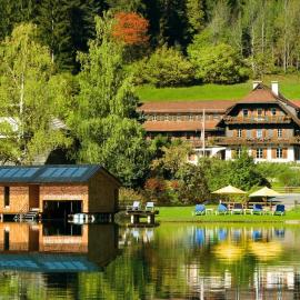 Seehotel Enzian, hotel v destinácii Weissensee