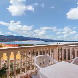 Lovely Apartment In Kornic With Wifi