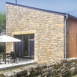 Beautiful Home In Erdeven With Wifi