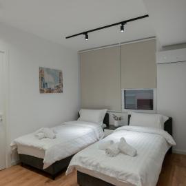 La Gioia Apartment, hotel in Tirana