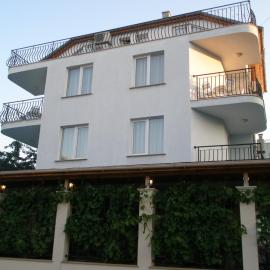 Family Hotel Maritime, Hotel in Achtopol