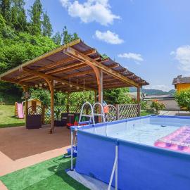 2 Bedroom Amazing Home In Sovramonte, hotel v mestu Sovramonte