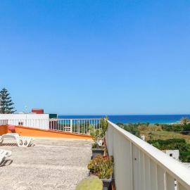 4 Bedroom Gorgeous Home In Noto