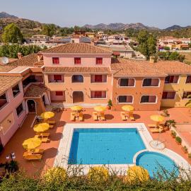 Beautiful Apartment In Orosei With Wifi, hotel in Orosei