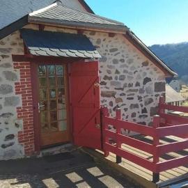 Le studio d Antan, Hotel in Saint-Chamant