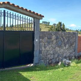 Alberto homestay taypi qamaña establo, hotel en Juli