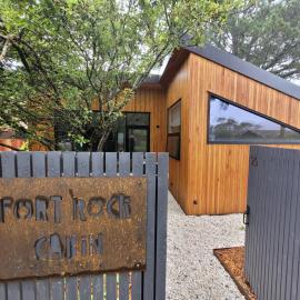 Fort Rock Cabin, hotel i Blackheath