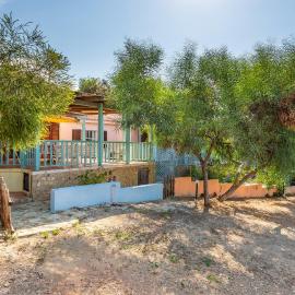 Casa Glicine, hotel in Torre Dei Corsari