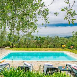 Lovely Home In Buggiano With Kitchen
