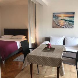 Grapevine Studio Apartment