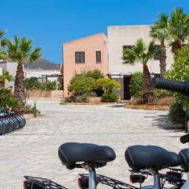 Elimi Favignana Apartments - Residence in città, viešbutis Favinjanoje