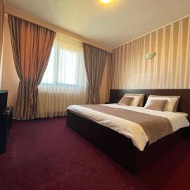 Hotel Athos, hotel u Bukureštu