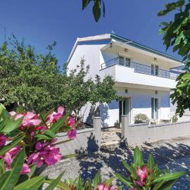 Three-Bedroom Holiday Home Poljica With Sea View 07