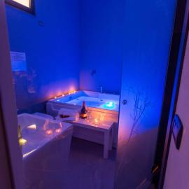 ETNEA 208 LUXURY JACUZZI SUITE Catania, hotel u gradu Katanija