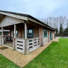 Lilly Lodge, Lake Pochard