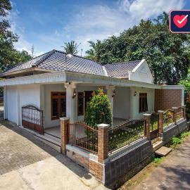 Omah Etam Villa, hotel a Blaburan