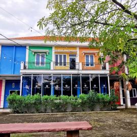 Hotel Aqiilah Syariah, hotel v destinácii Lamongan