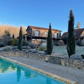 Le Lion D'Or en PERIGORD, hotel in Mauzac-et-Grand-Castang