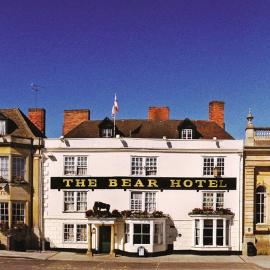The Bear Hotel, khách sạn ở Devizes