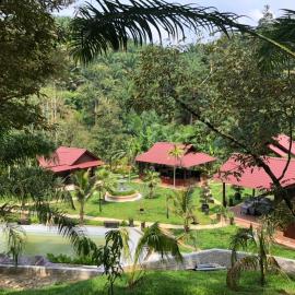 Kemuning Orchard Villaa, hotel a Kerling