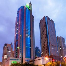 Holiday Inn Shanghai Pudong by IHG، فندق في شانغهاي