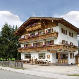 Pension Edelweiss, hotel in Söll