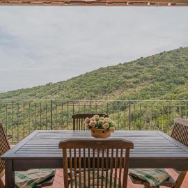 Appartamenti Straccoligno โรงแรมในกาโปลิเวรี