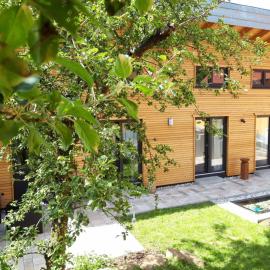Gästehaus Andreas، فندق في Schönsee
