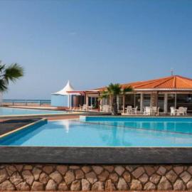 Beach Townhouse - Murdeira Village, готель у місті Beirona