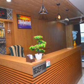 Hotel Asopalav, hotelli kohteessa Gandhinagar