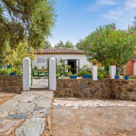 Finca Navareonda, hotel u gradu Kortegana
