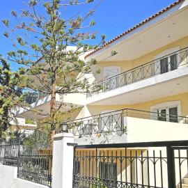 AROKARIA HOUSE, ξενοδοχείο σε Kanáki