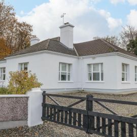 DonRoss Cottage, Hotel in Pontoon